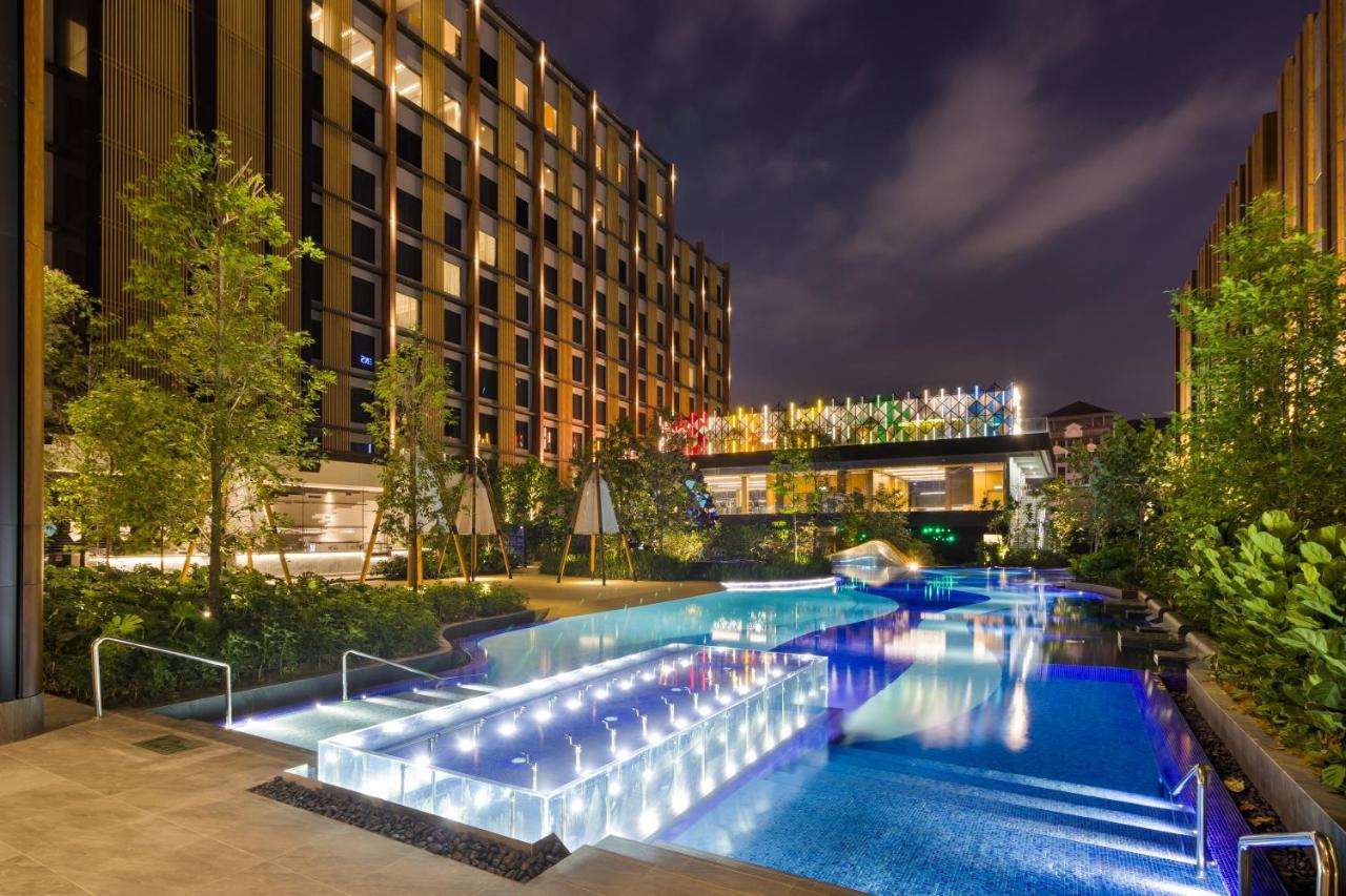 M Resort & Hotel Kuala Lumpur Exterior foto The Panorama pool at The Panorama